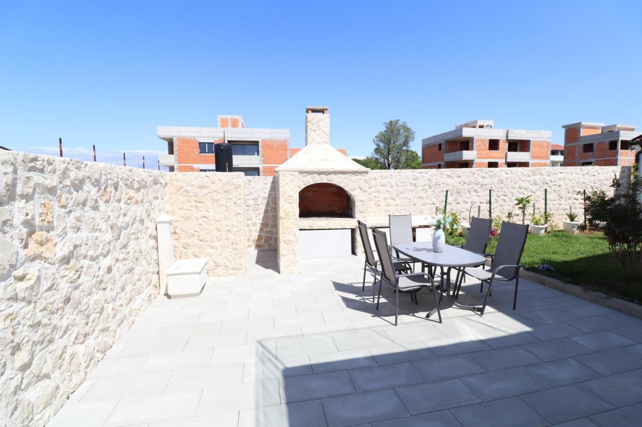 Vrsi Apartments Exterior photo